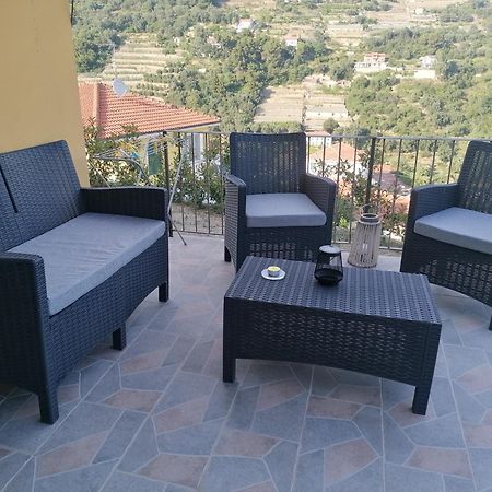 La Casa Di Trilly Hotel Сан Ремо Екстериор снимка